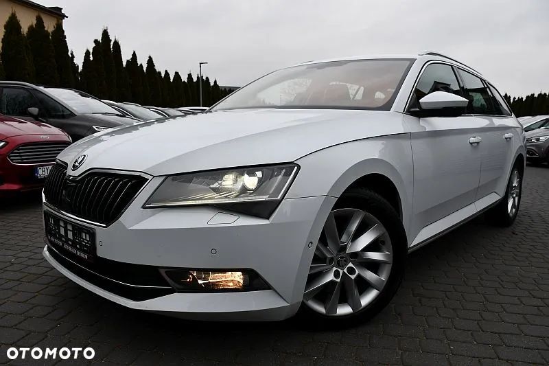 Skoda Superb 2.0 TDI Sportline - 1