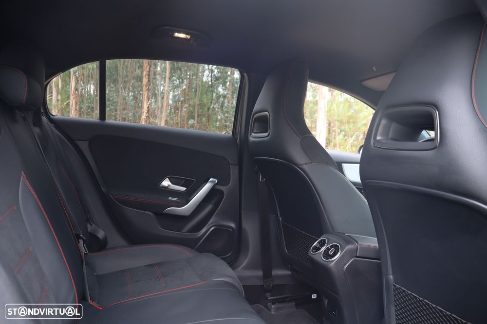 Mercedes-Benz A 250 e AMG Line - 8