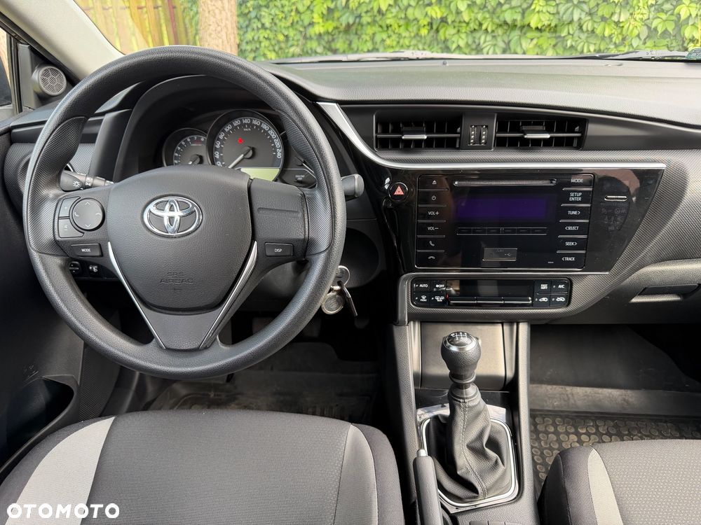Toyota Auris 1.6 Active - 6