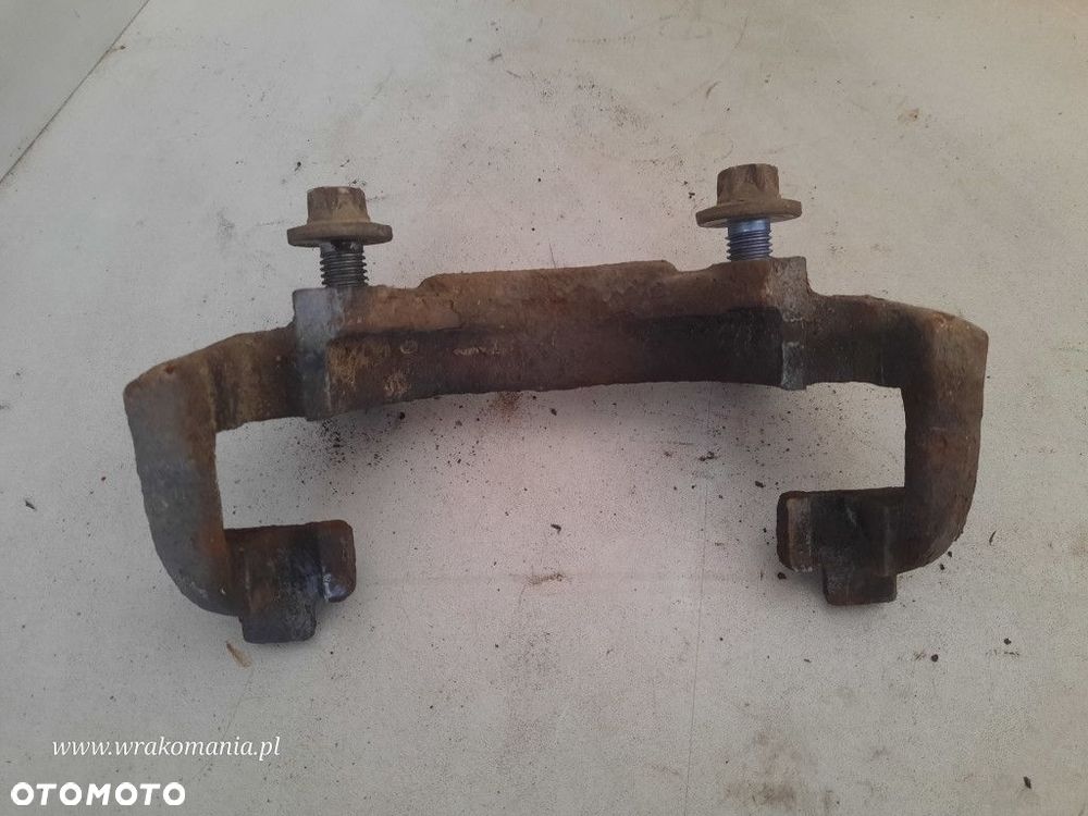 OPEL VECTRA 1.9 CDTI JARZMO ZACISKU HAMULCOWEGO LEWY PRZÓD  Z19DT - 2