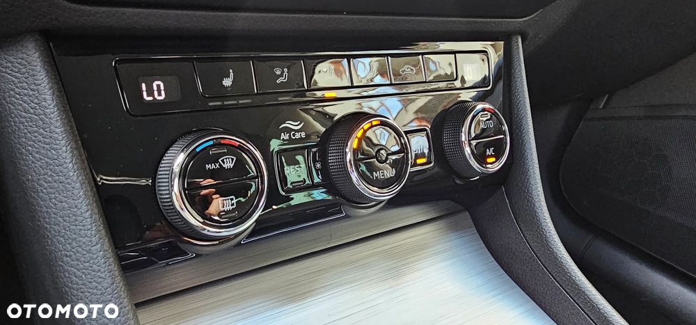 Skoda Superb 2.0 TSI Ambition DSG - 16