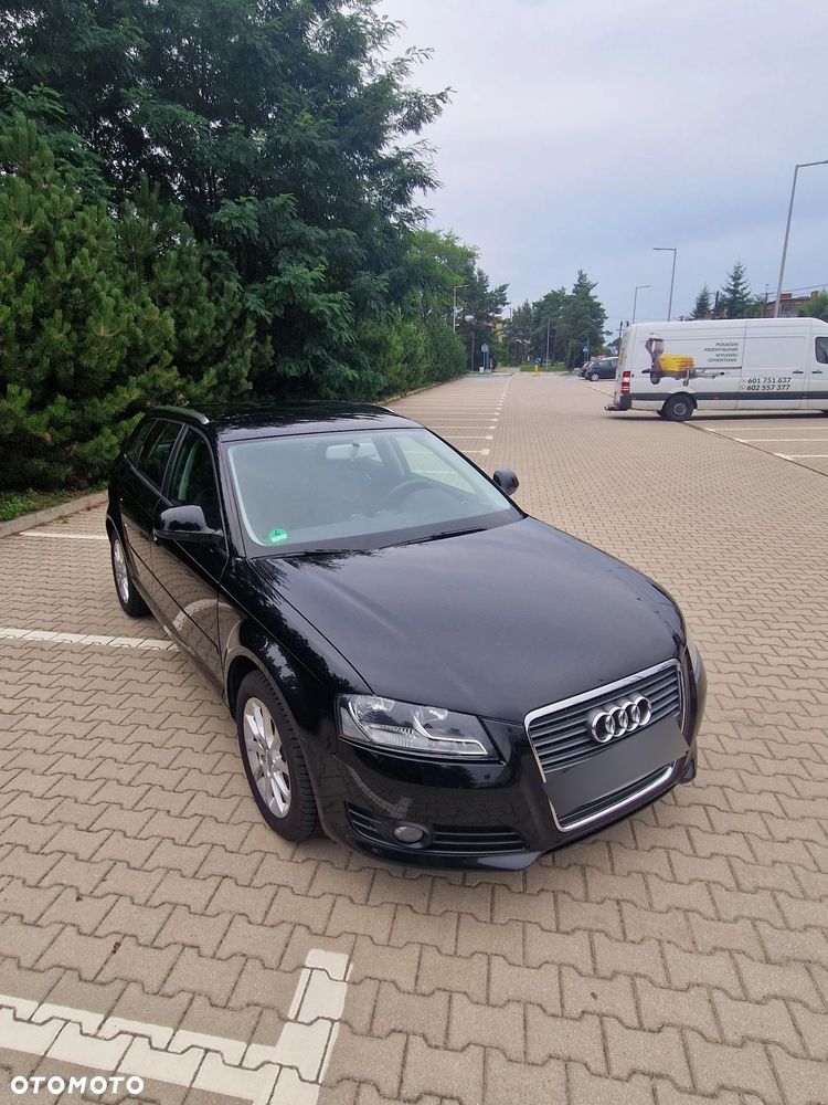 Audi A3 Sportback 1.6 Attraction - 6