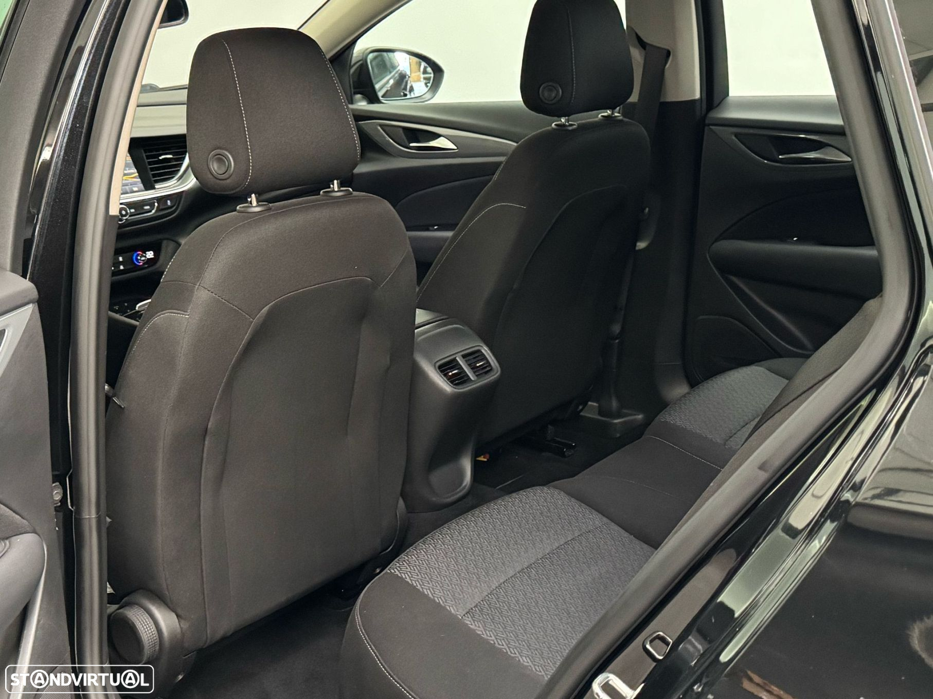 Opel Insignia Sports Tourer 1.6 CDTi Business Edition - 19