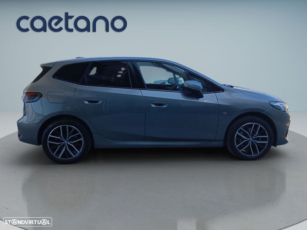BMW 225xe Active Tourer e xDrive Pack Desportivo M - 9