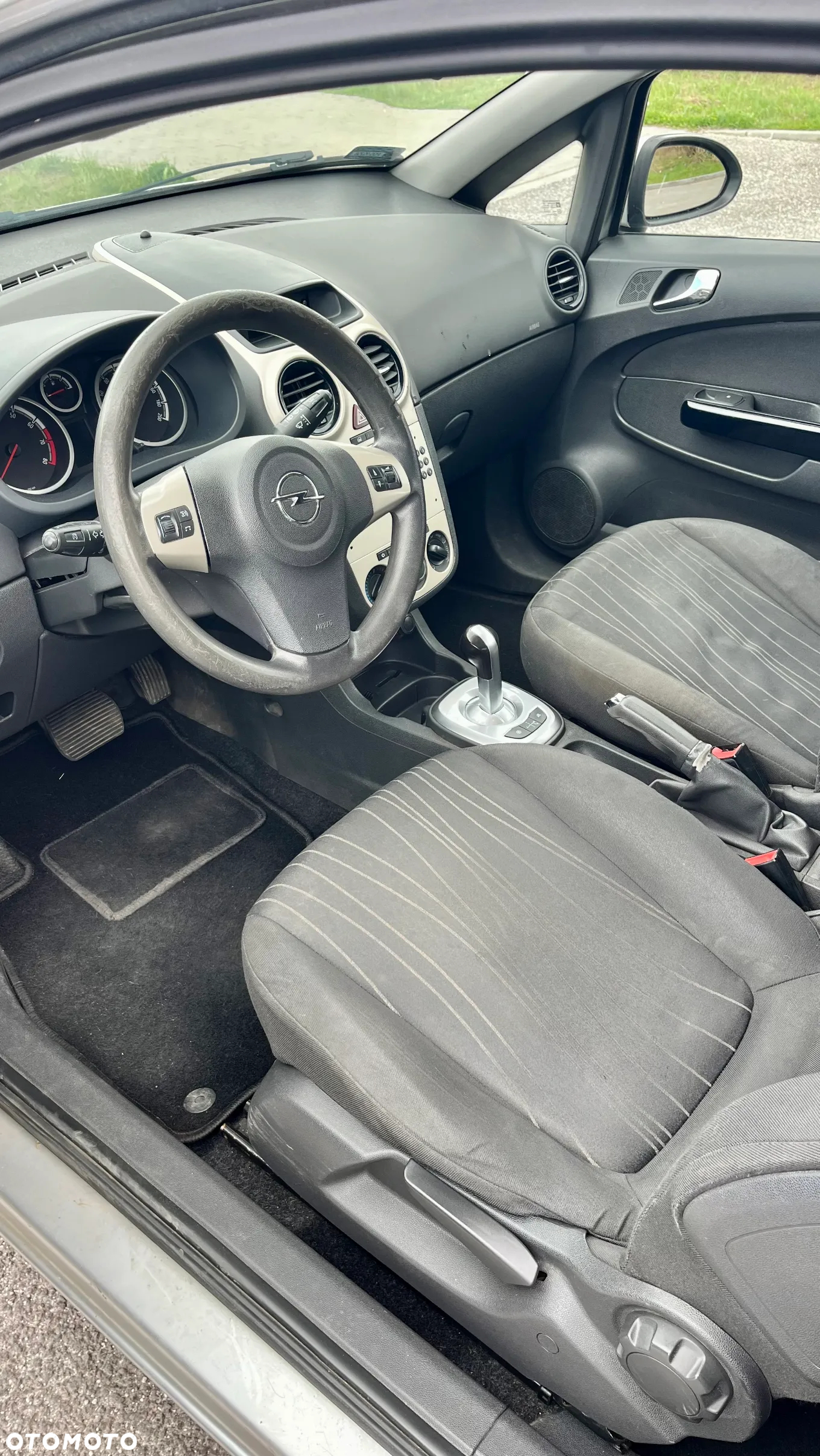Opel Corsa 1.2 16V Enjoy EasyTronic - 5