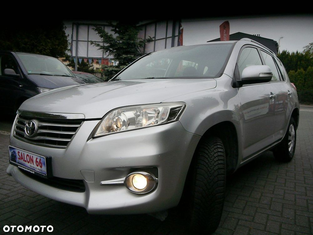 Toyota RAV4 2.2 D-4D 4x4 Sol - 8
