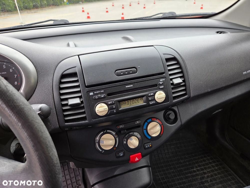 Nissan Micra 1.2 Visia - 8