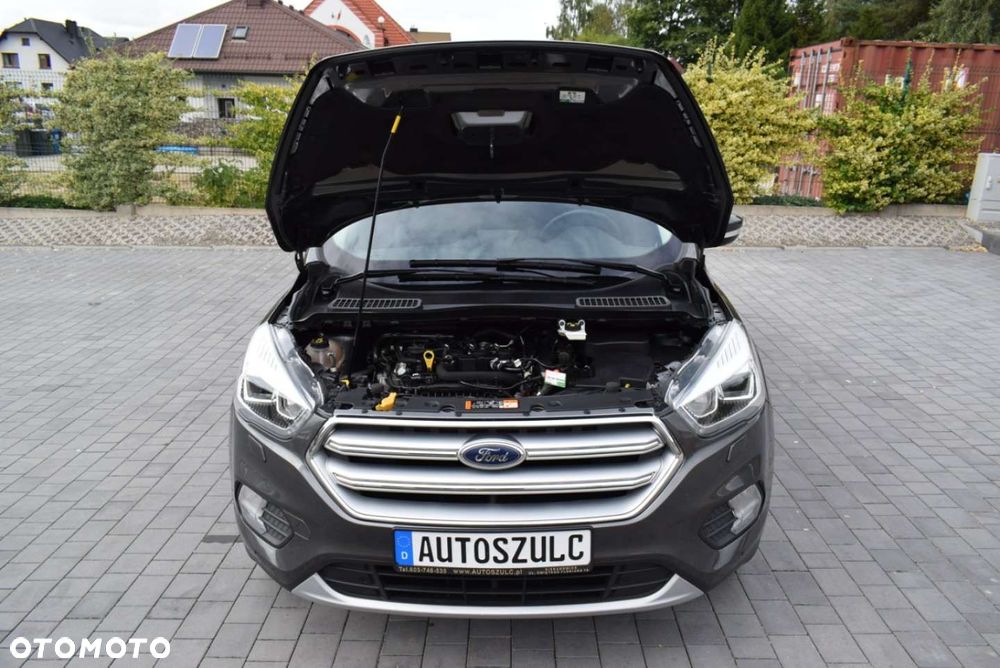 Ford Kuga - 16