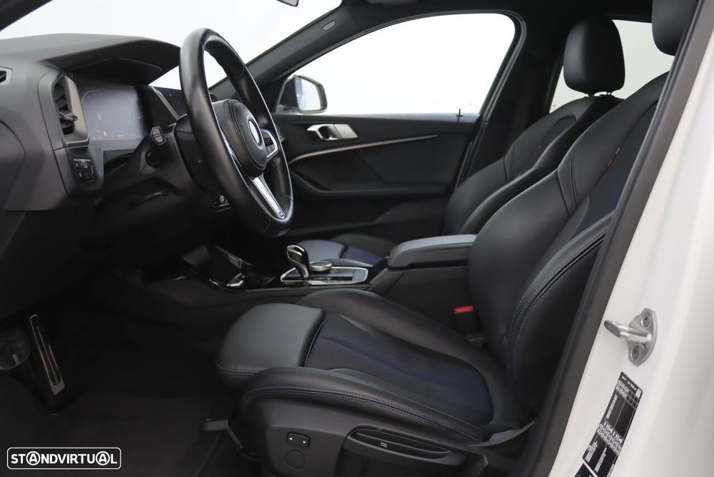 BMW 116 d Pack Desportivo M Auto - 5