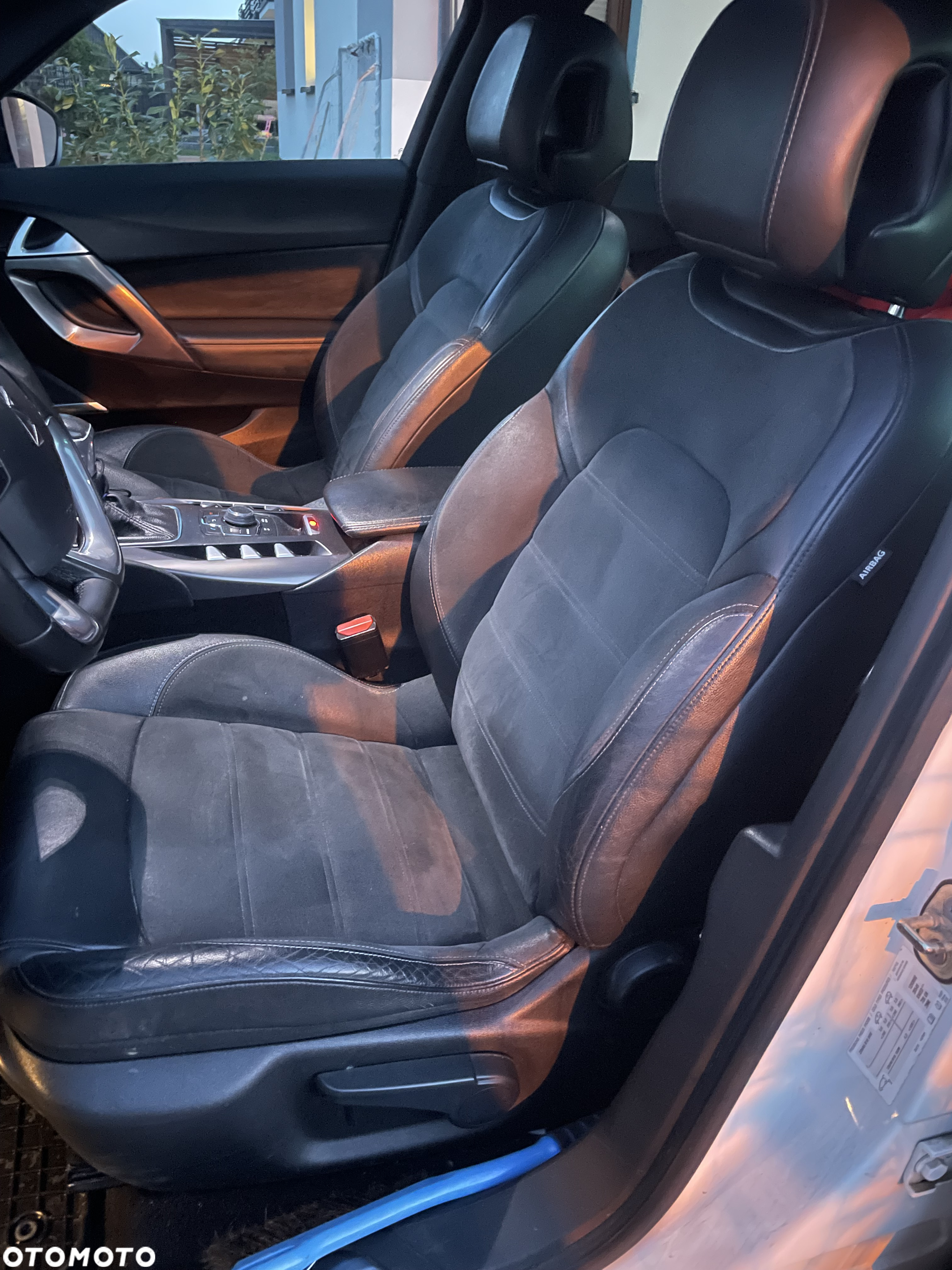 Citroën DS5 2.0 HDi SoChic - 12