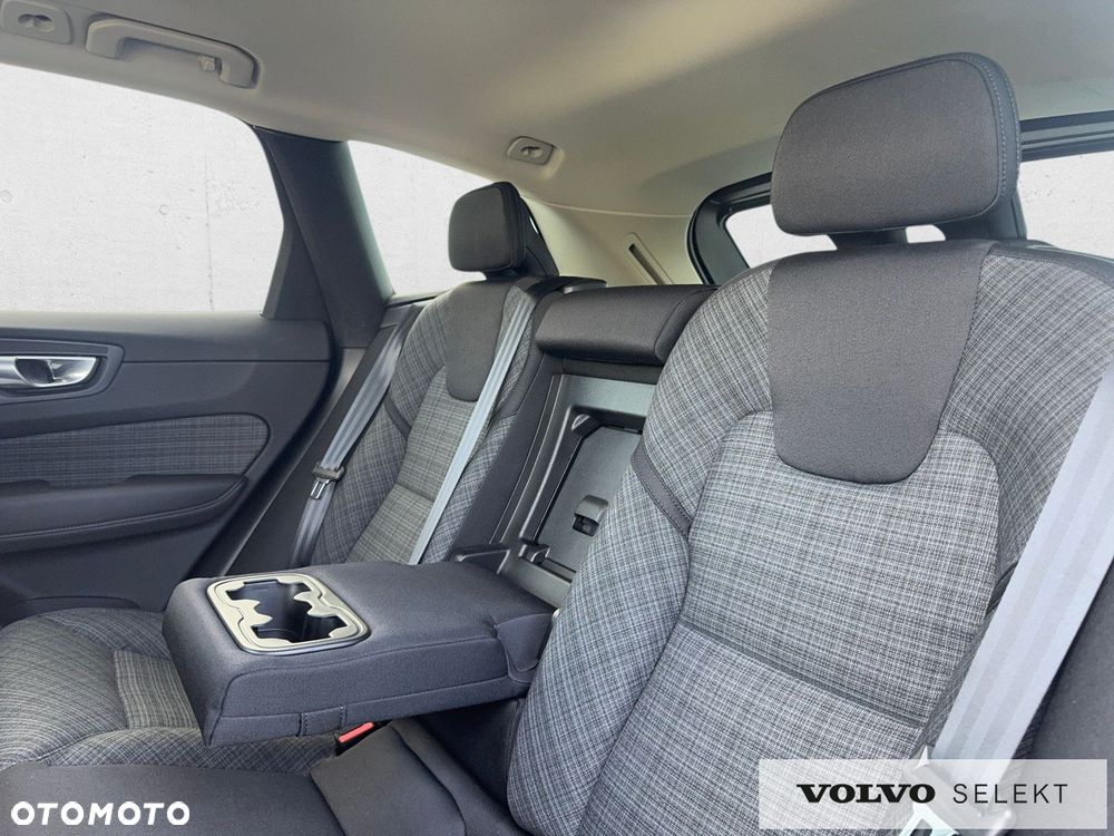 Volvo XC 60 - 21