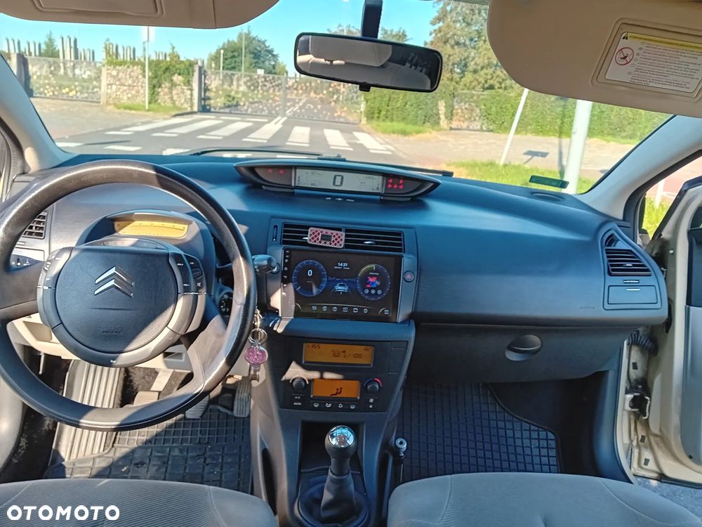 Citroën C4 1.6 HDi SX - 14
