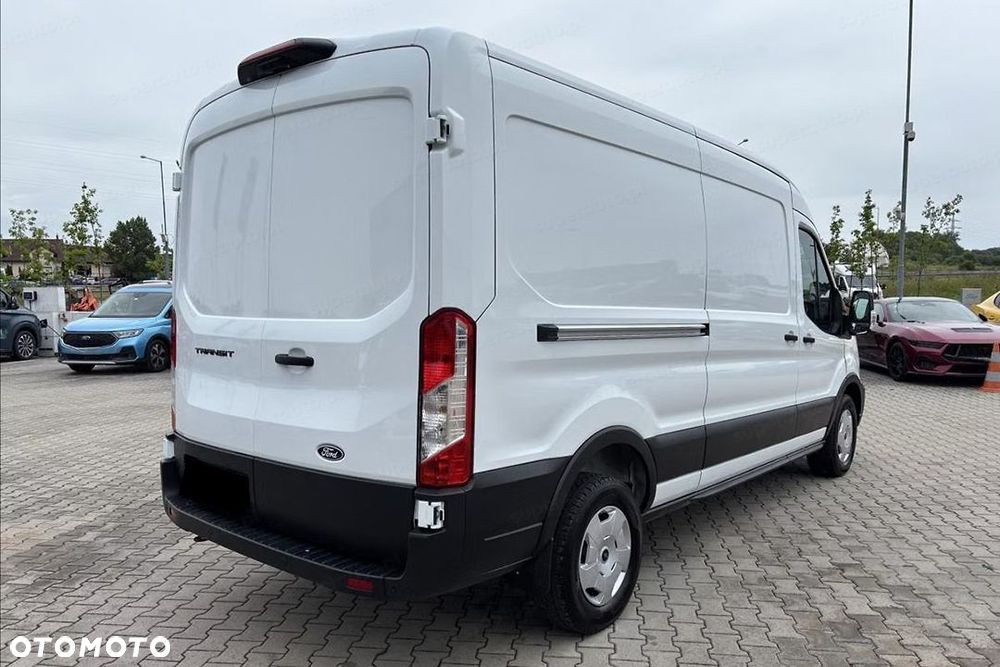 Ford Transit 350 L3H2 Trend RWD 2.0 130KM - 9