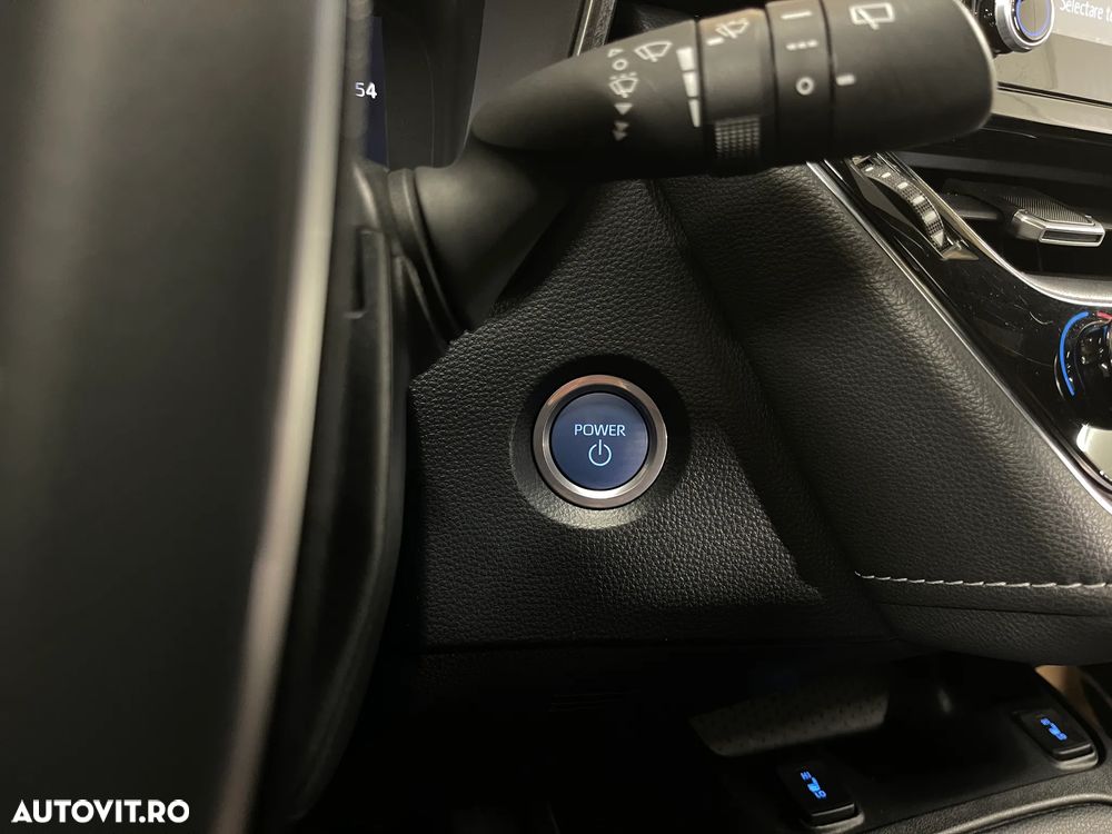 Toyota Corolla 1.8 Hybrid Business Edition - 20