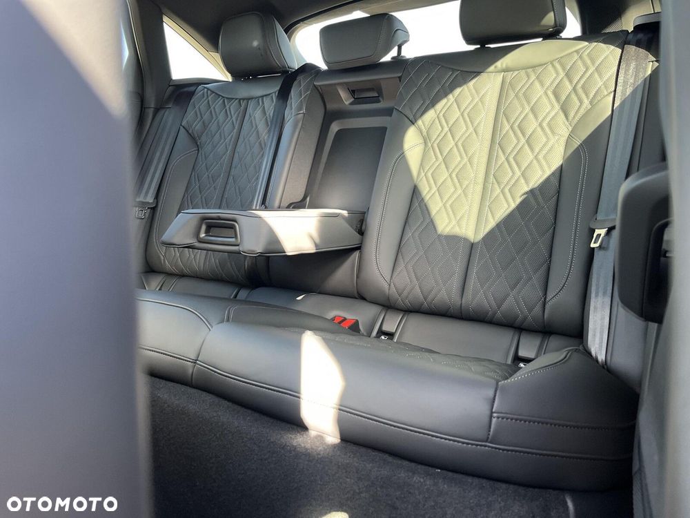 Audi A5 Limousine - 38