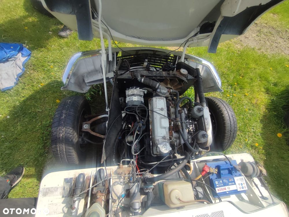 Triumph Spitfire - 11