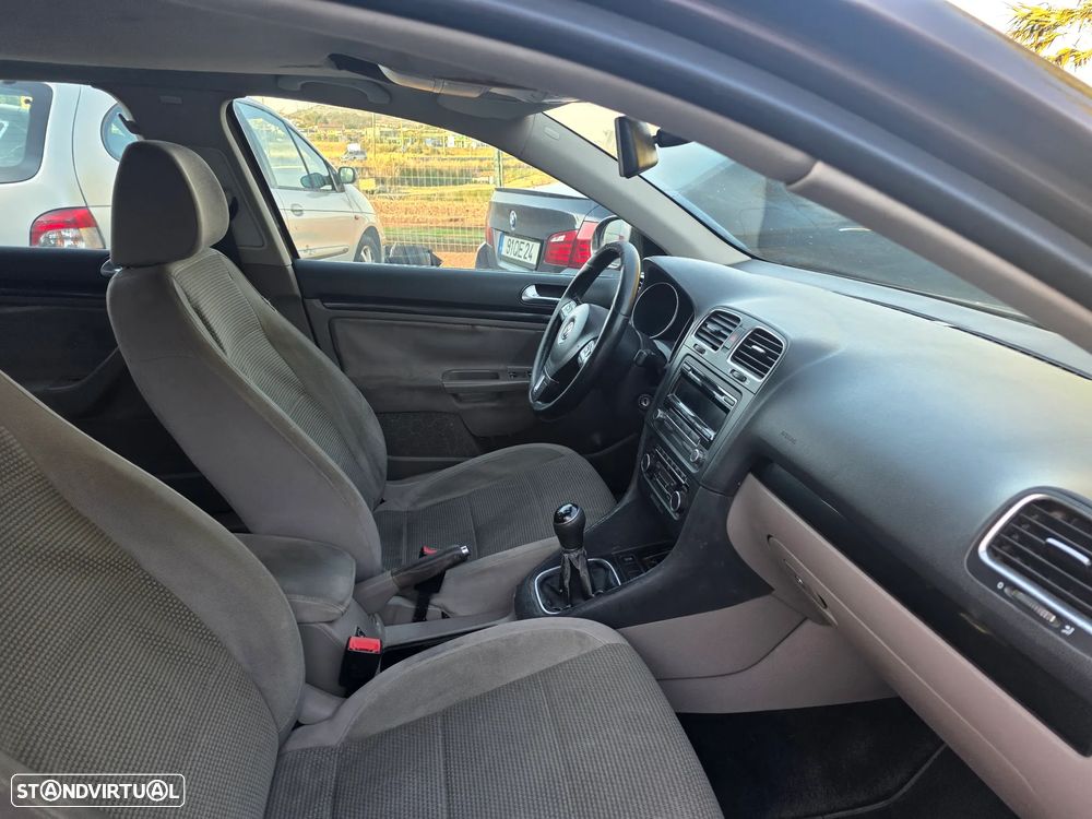 VW Golf Variant 1.6 TDi Confortline - 7