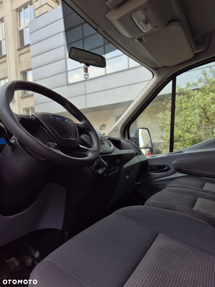 Ford Transit - 7