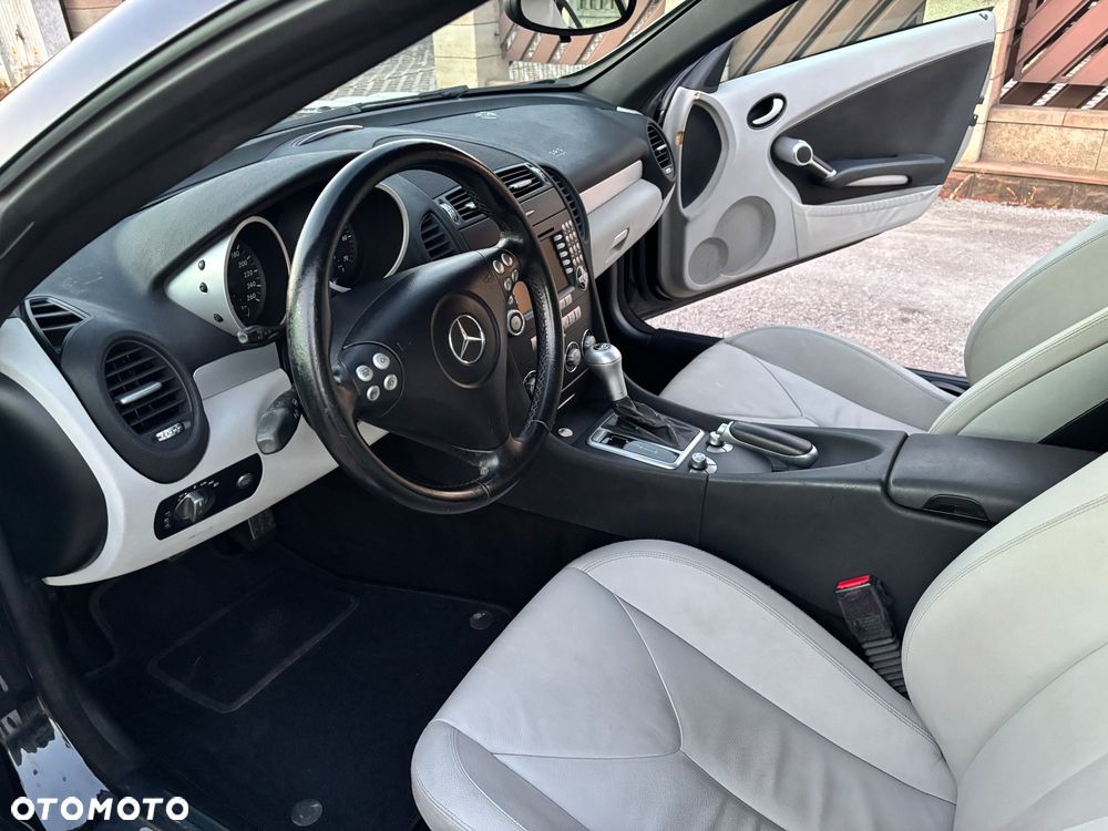 Mercedes-Benz SLK 280 7G-TRONIC Sport Edition - 9