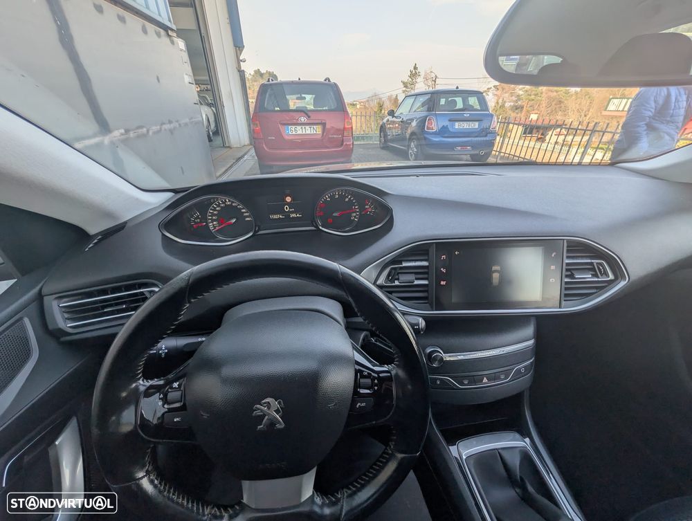 Peugeot 308 1.6 HDi SE Envy - 6