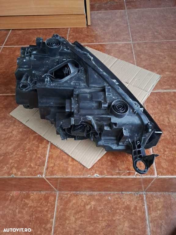 Far dreapta Skoda Scala Crystal Lighting original cod 657941016A - 4