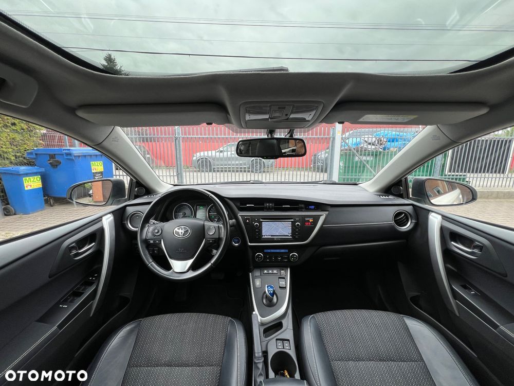 Toyota Auris 1.8 HSD Luna - 23