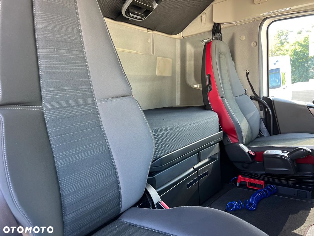 Volvo FH 500 2 ZBIORNIKI/2 ŁÓŻKA/KLIMA POSTOJOWA - 26