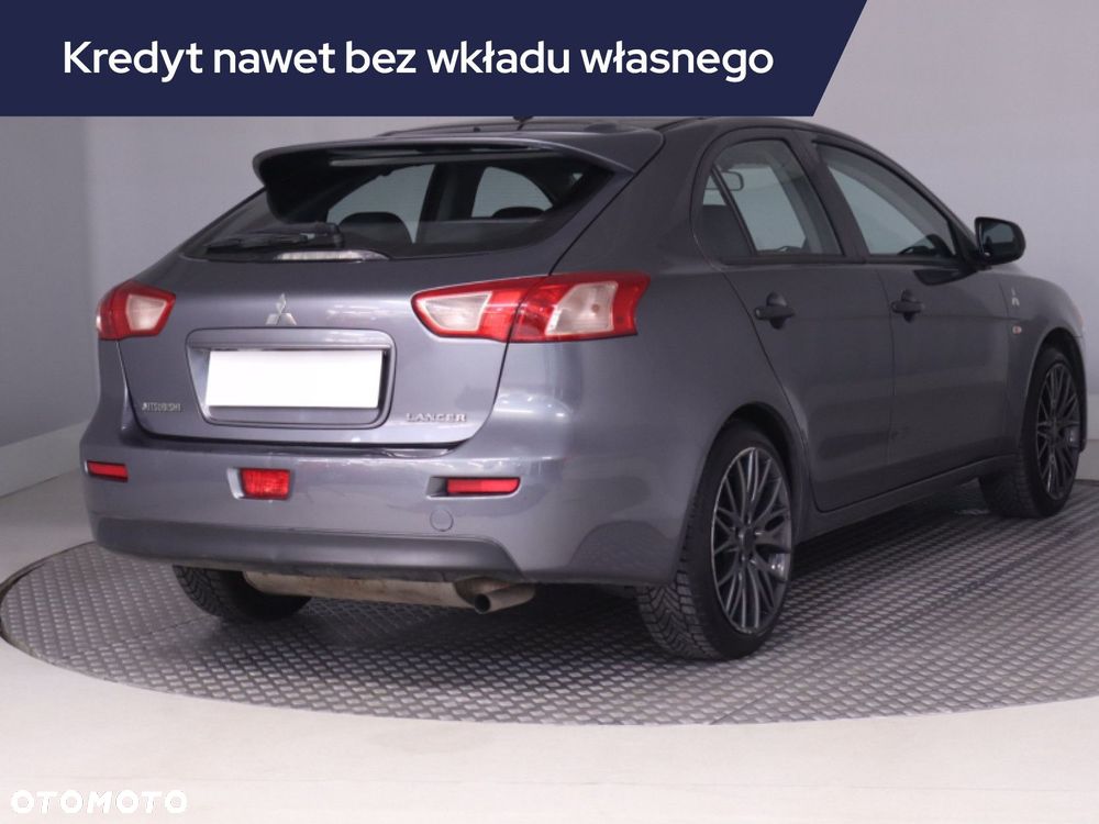 Mitsubishi Lancer - 7