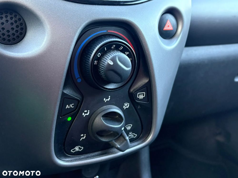 Toyota Aygo 1.0 VVT-i Color Edition - 15