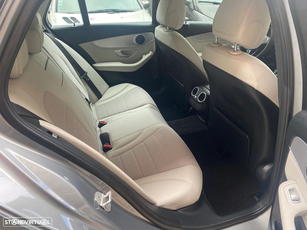 Mercedes-Benz C 220 (BlueTEC) d Station 7G-TRONIC Avantgarde - 29