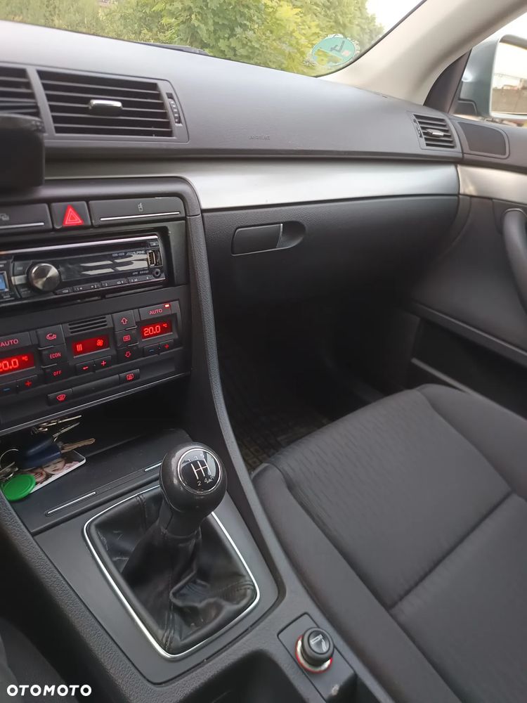 Audi A4 Avant 1.6 - 11