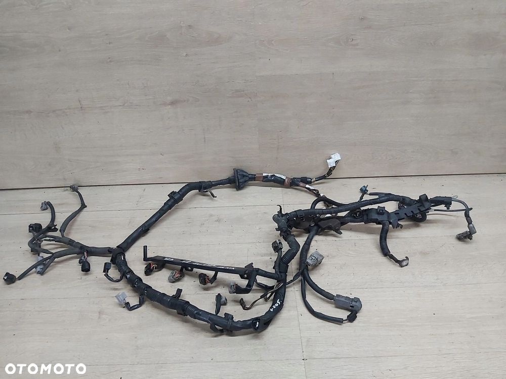 TOYOTA Avensis T25 03-05r wiązka instalacja silnika 1,8 vvti 82121-05620 - 1