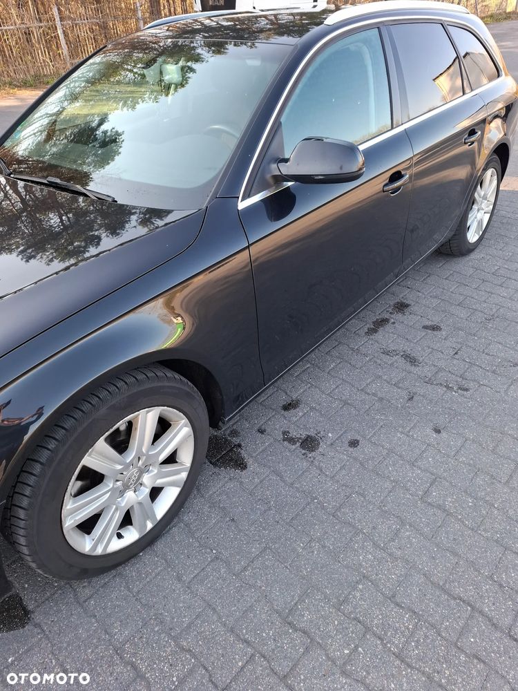 Audi A4 Avant - 4