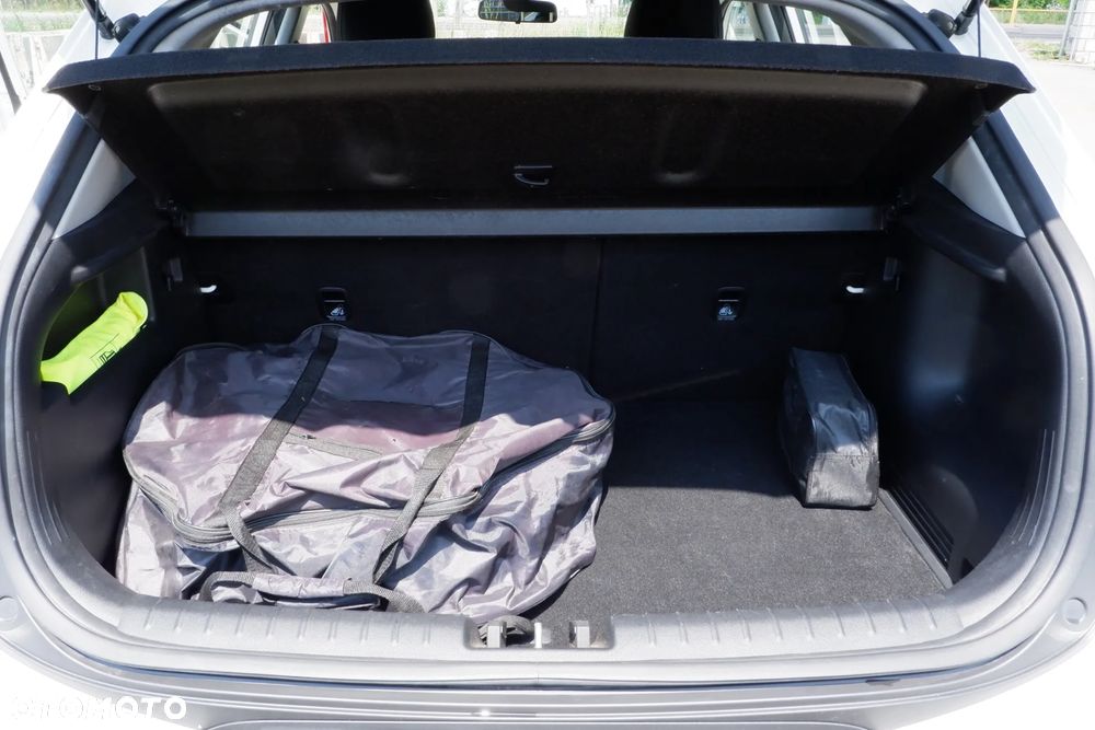 Kia Stonic 1.4 L - 12