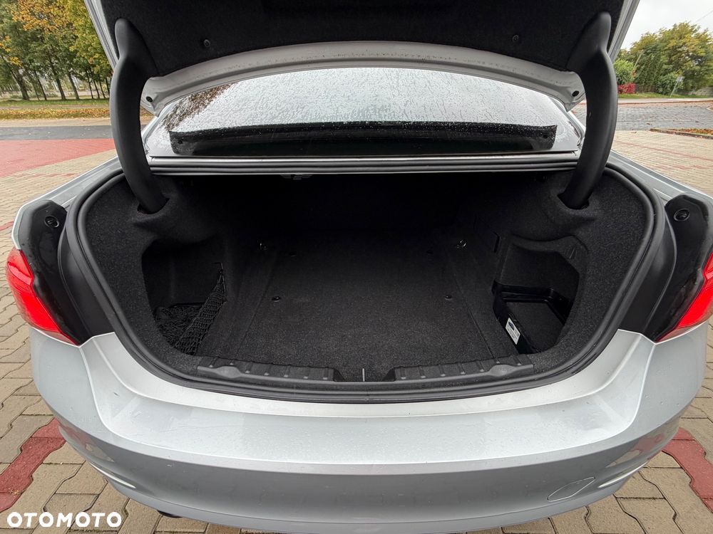BMW Seria 3 - 8
