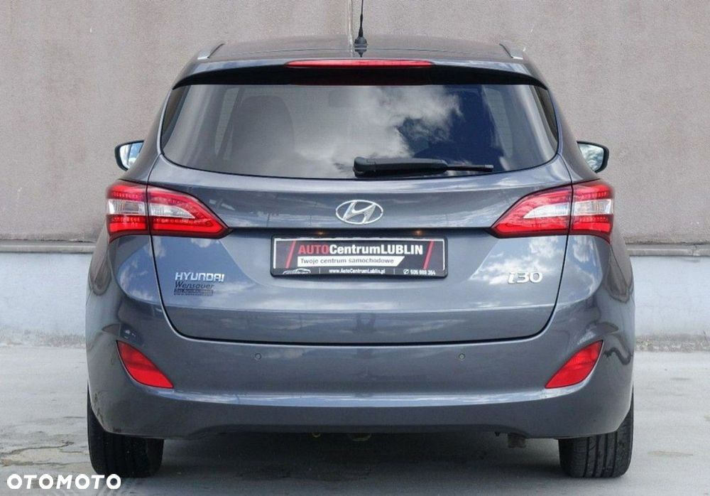 Hyundai i30 1.6 CRDi BlueDrive Go - 9