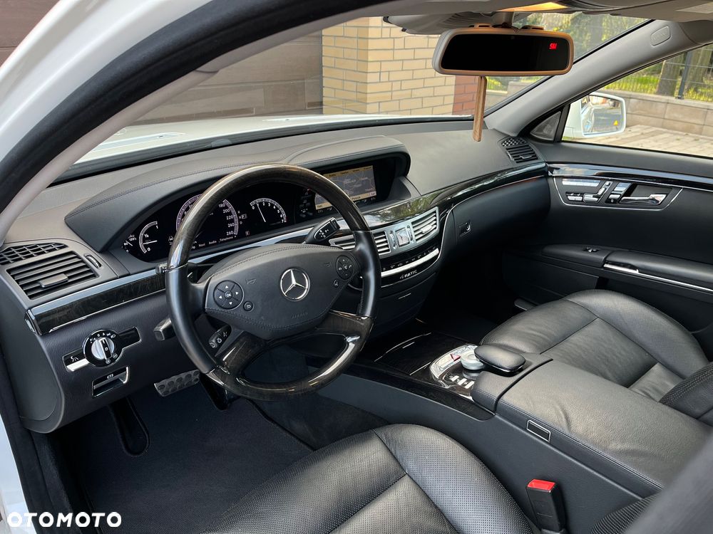 Mercedes-Benz Klasa S 500 L 4Matic BlueEFFICIENCY 7G-TRONIC - 23