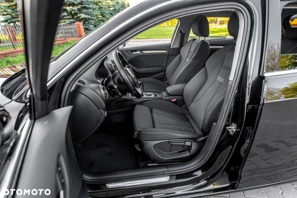 Audi A3 Sportback 2.0 TDI Quattro Attraction - 21