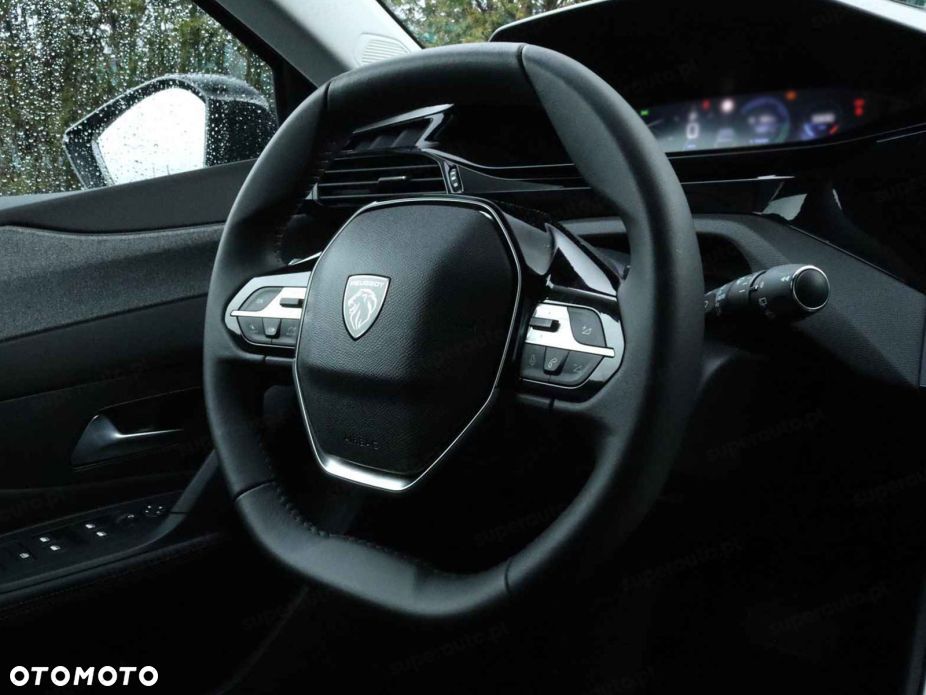 Peugeot 308 1.2 mHEV Allure S&S e-DCS6 - 7