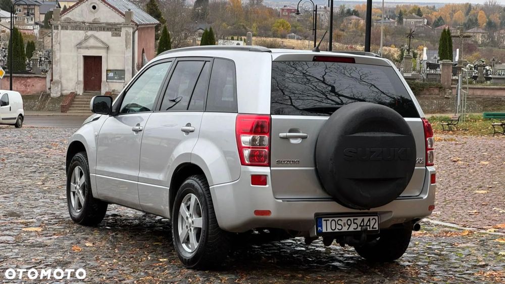 Suzuki Grand Vitara - 14