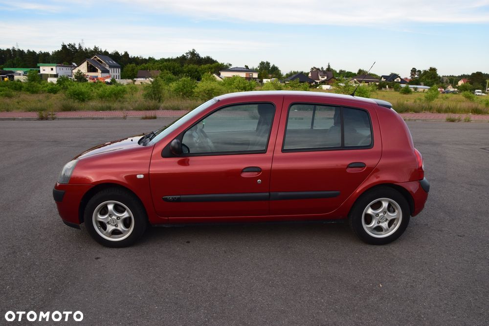 Renault Clio 1.2 16V Alize - 6