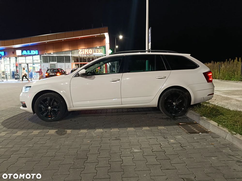 Skoda Octavia - 4