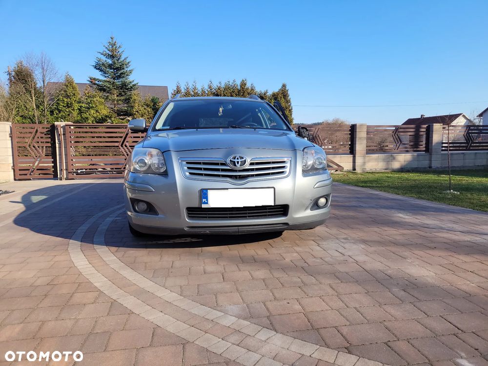 Toyota Avensis 1.8 VVT-i Combi - 3