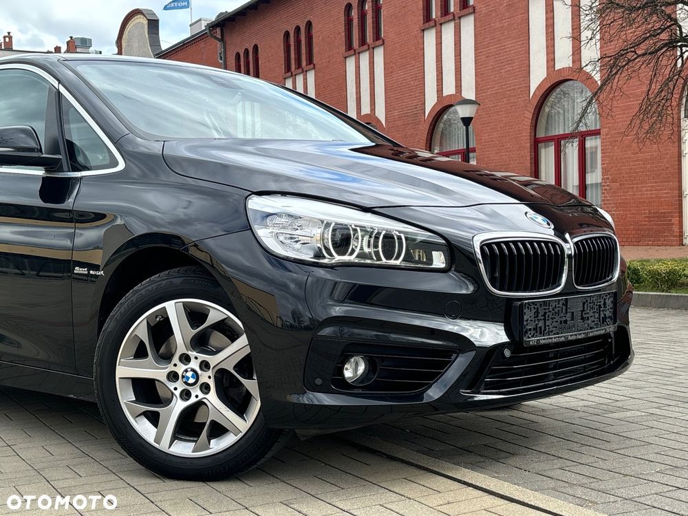 BMW Seria 2 218i Sport Line - 23