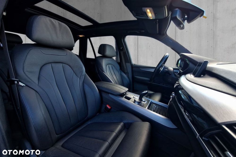 BMW X5 M M50d - 10