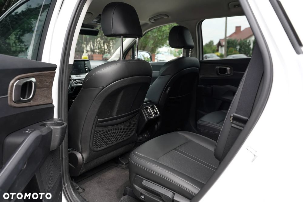 Kia Sorento - 7