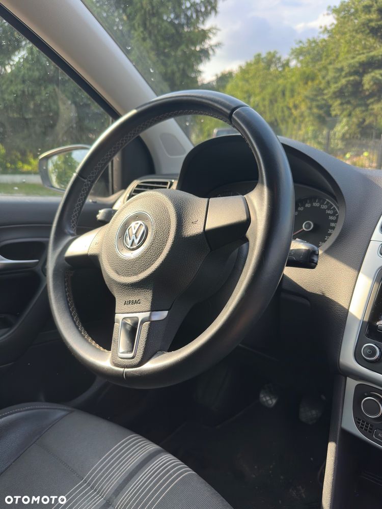 Volkswagen Polo - 7