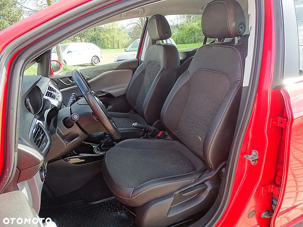 Opel Corsa 1.4 T Cosmo S&S - 31