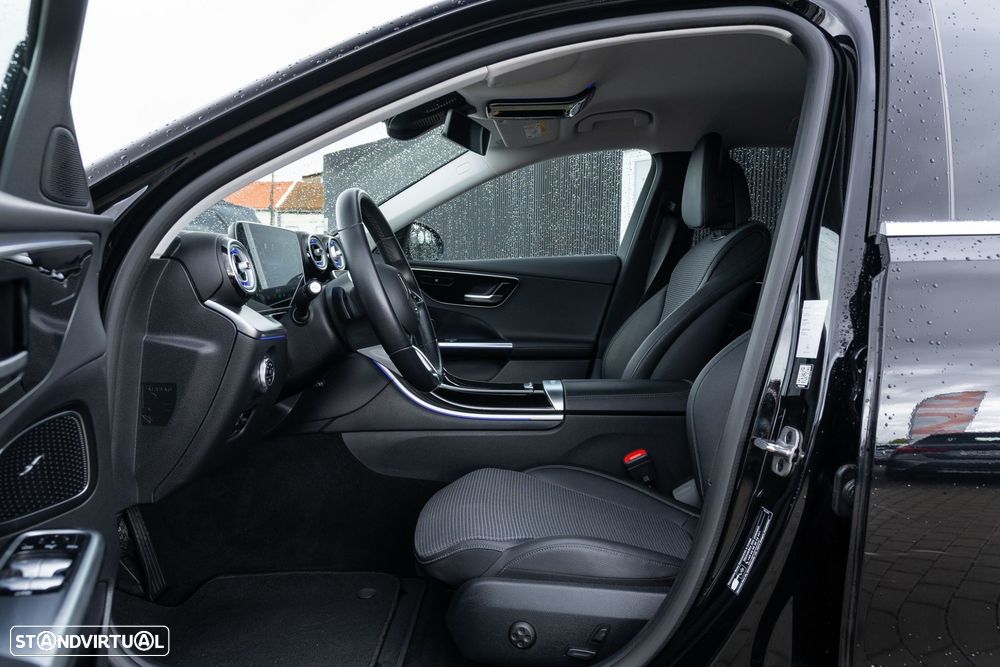 Mercedes-Benz C 300 e T 9G-TRONIC Avantgarde - 11