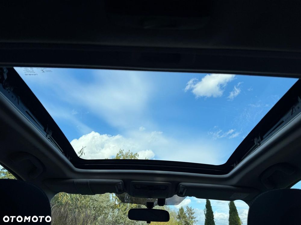 Subaru Forester 2.0D 20th Anniversary - 12